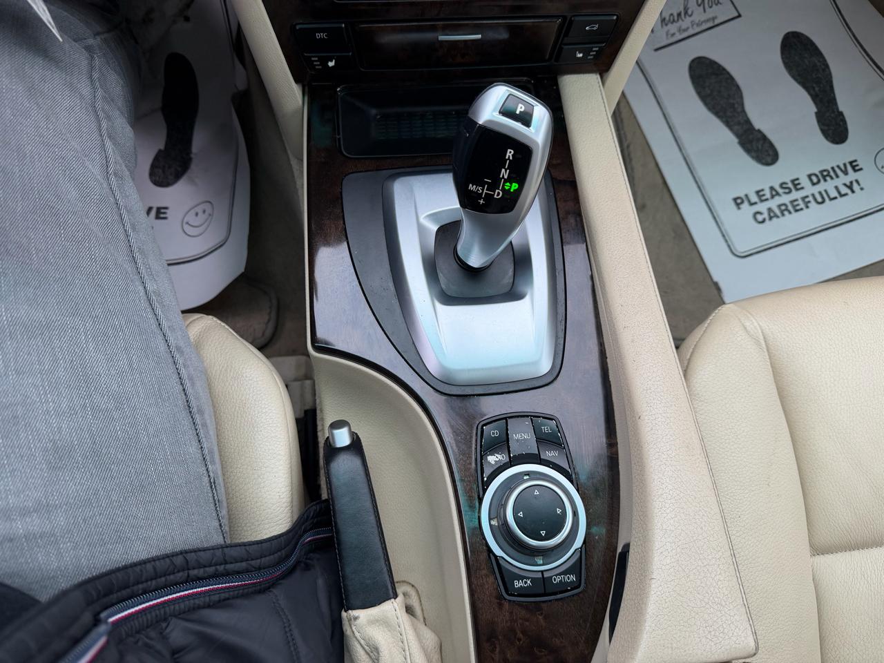 BMW 5-Series 528xi 2009