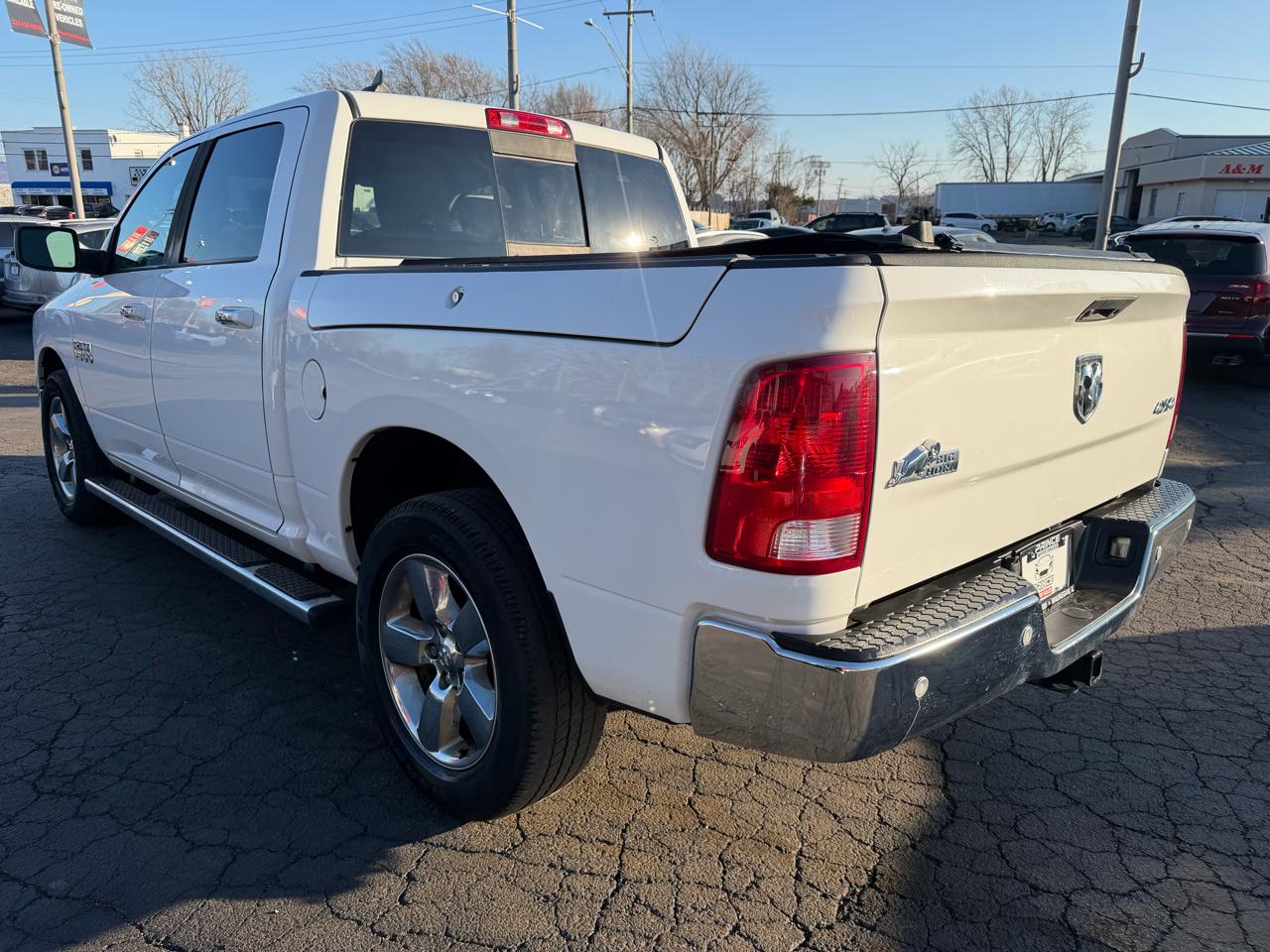 RAM 1500 4WD Crew Cab 140.5" Big Horn 2016