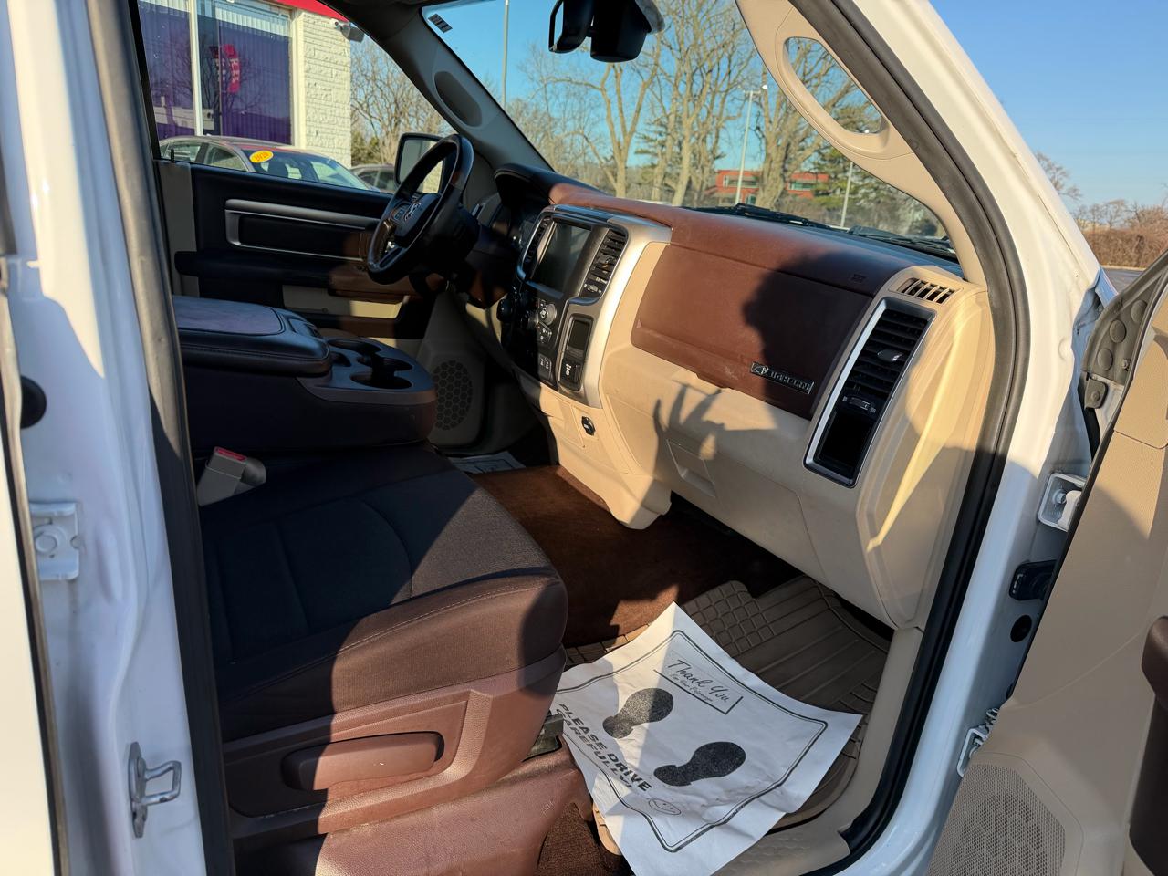 RAM 1500 4WD Crew Cab 140.5" Big Horn 2016