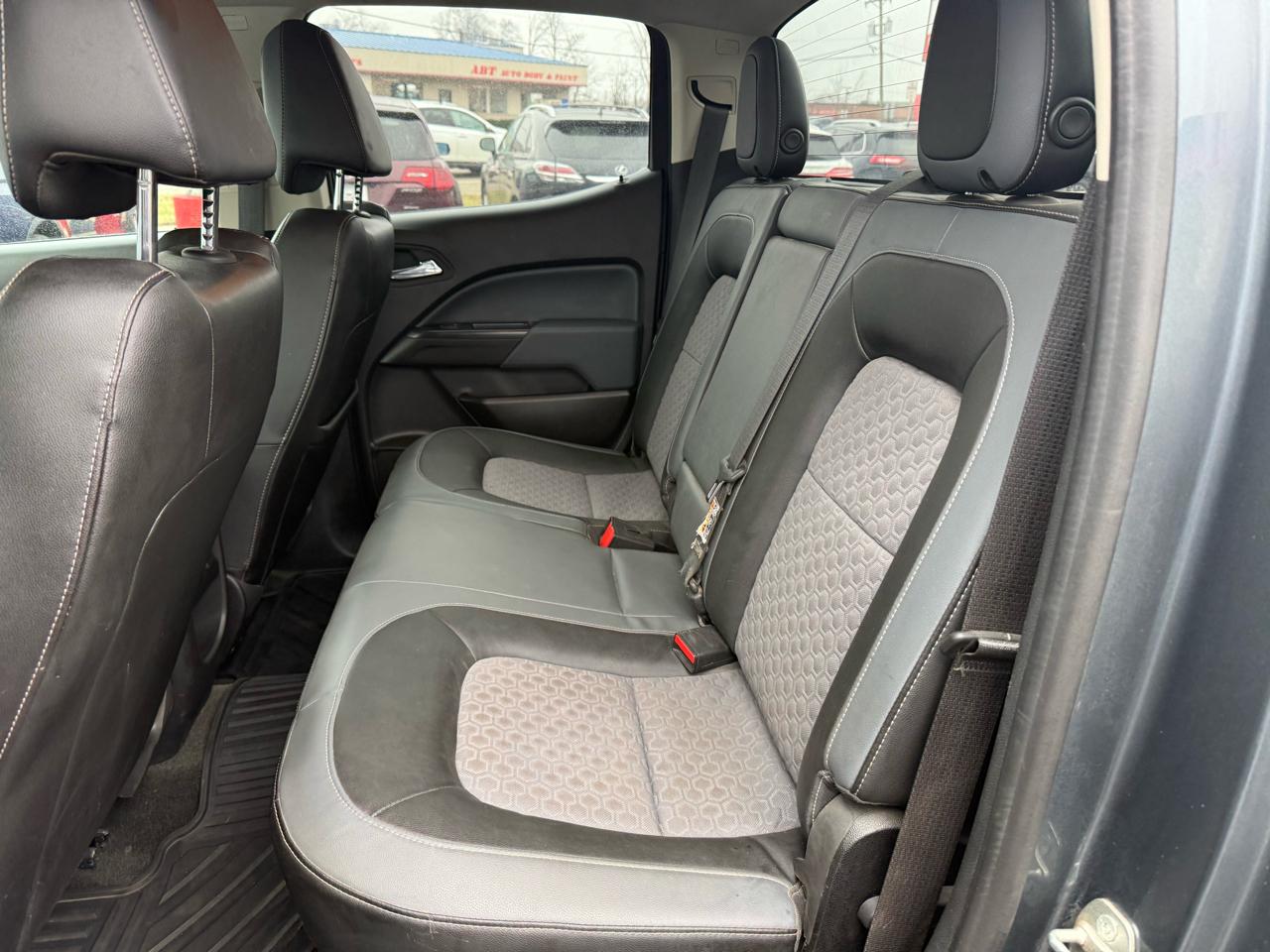 Chevrolet Colorado 4WD Crew Cab 140.5" Z71 2015