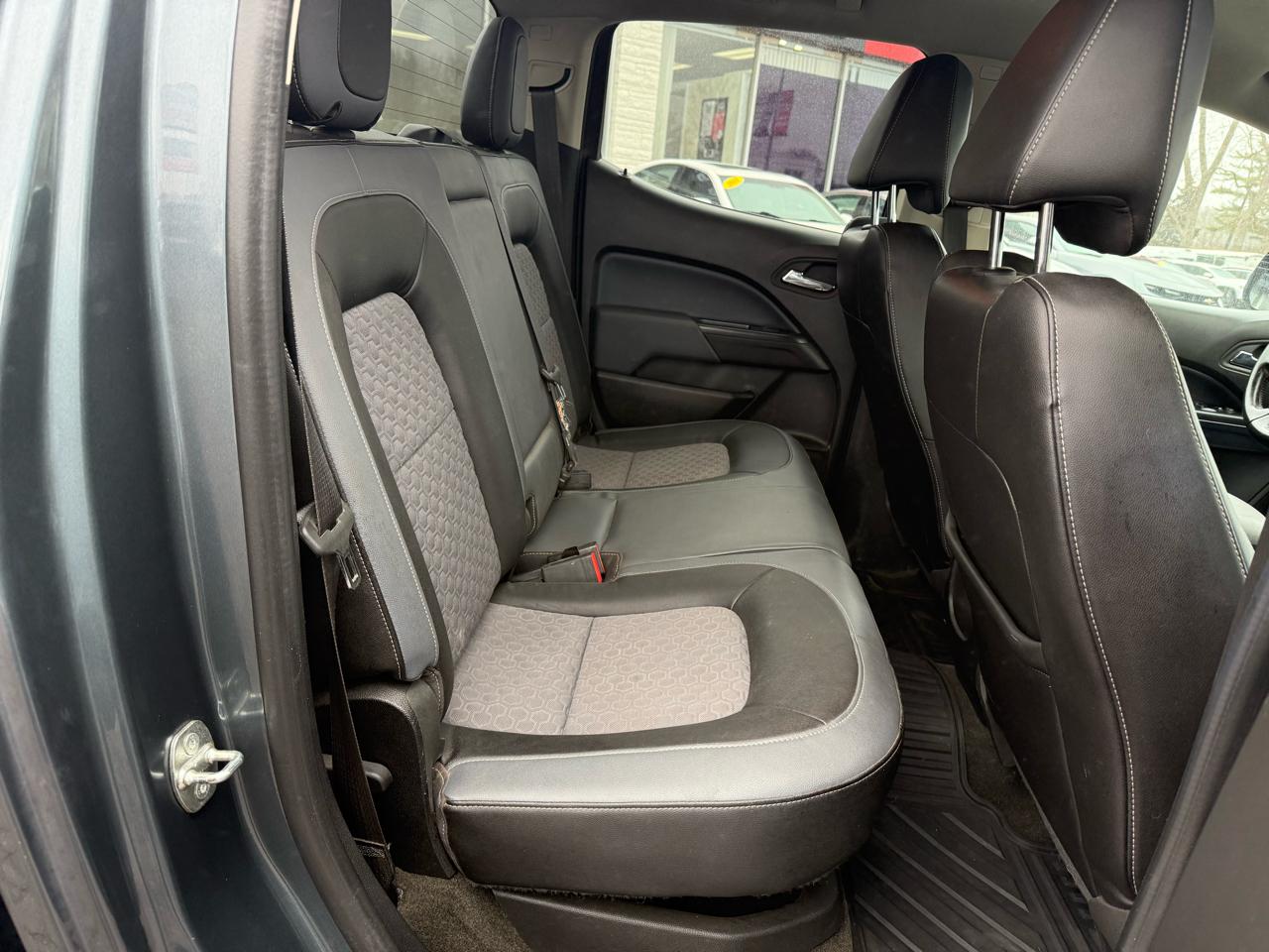 Chevrolet Colorado 4WD Crew Cab 140.5" Z71 2015