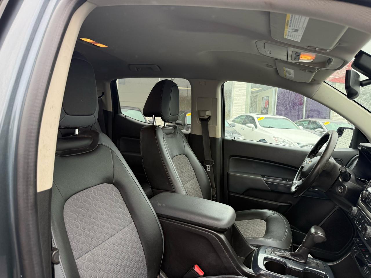 Chevrolet Colorado 4WD Crew Cab 140.5" Z71 2015