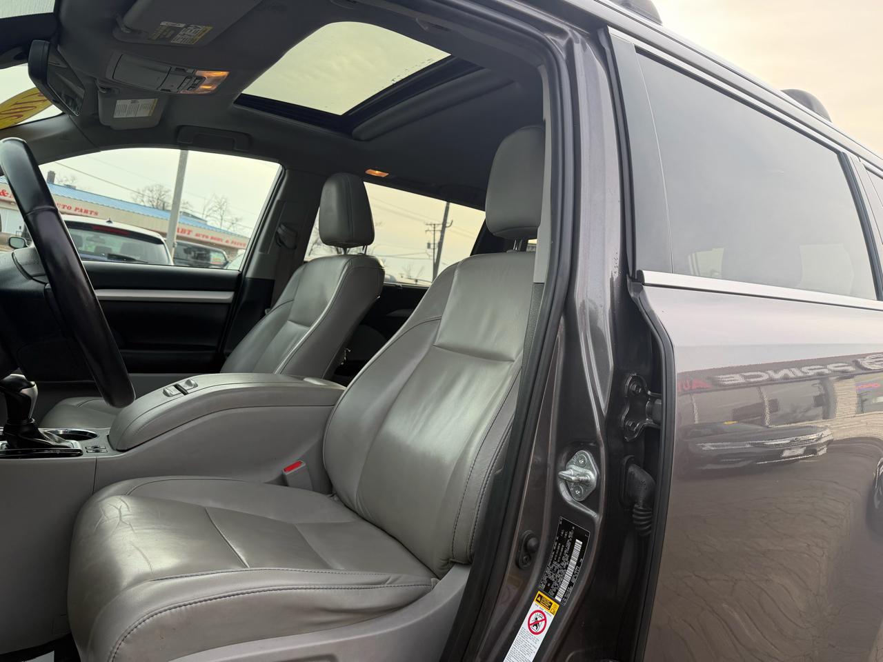 Toyota Highlander XLE AWD V6 2019