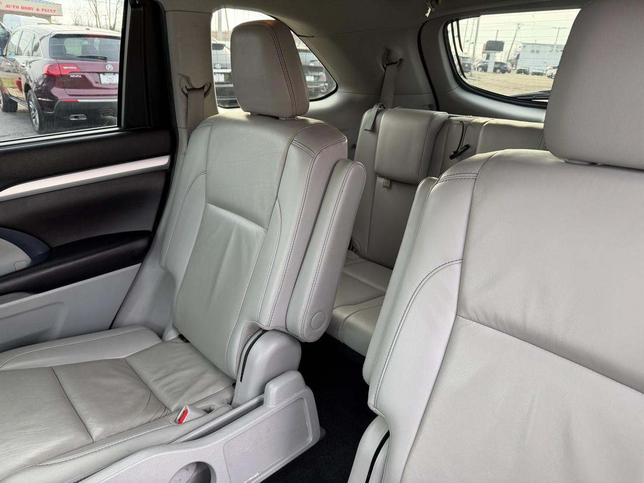 Toyota Highlander XLE AWD V6 2019