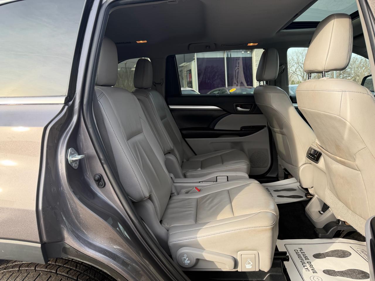 Toyota Highlander XLE AWD V6 2019