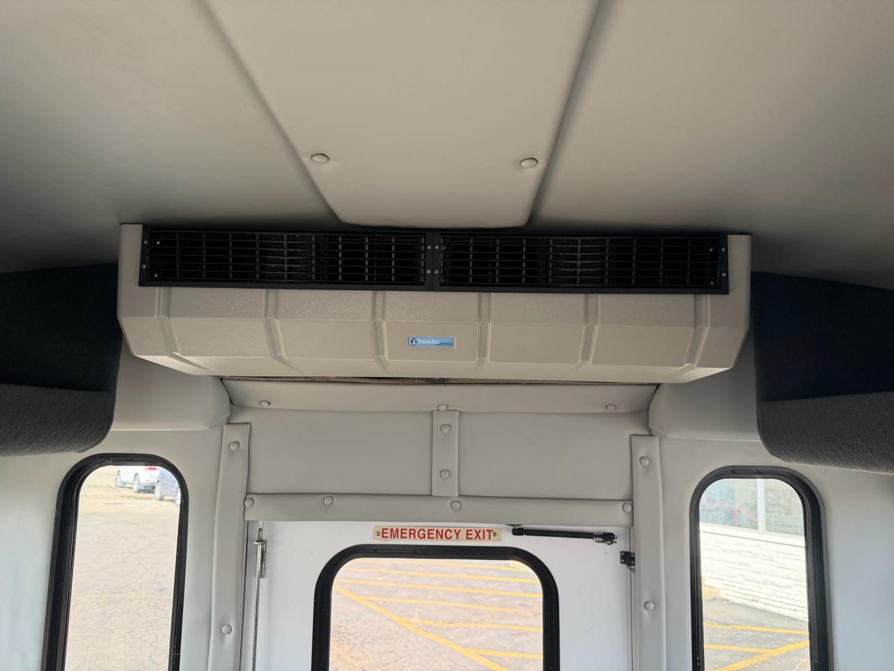 Ford Econoline E350 2015