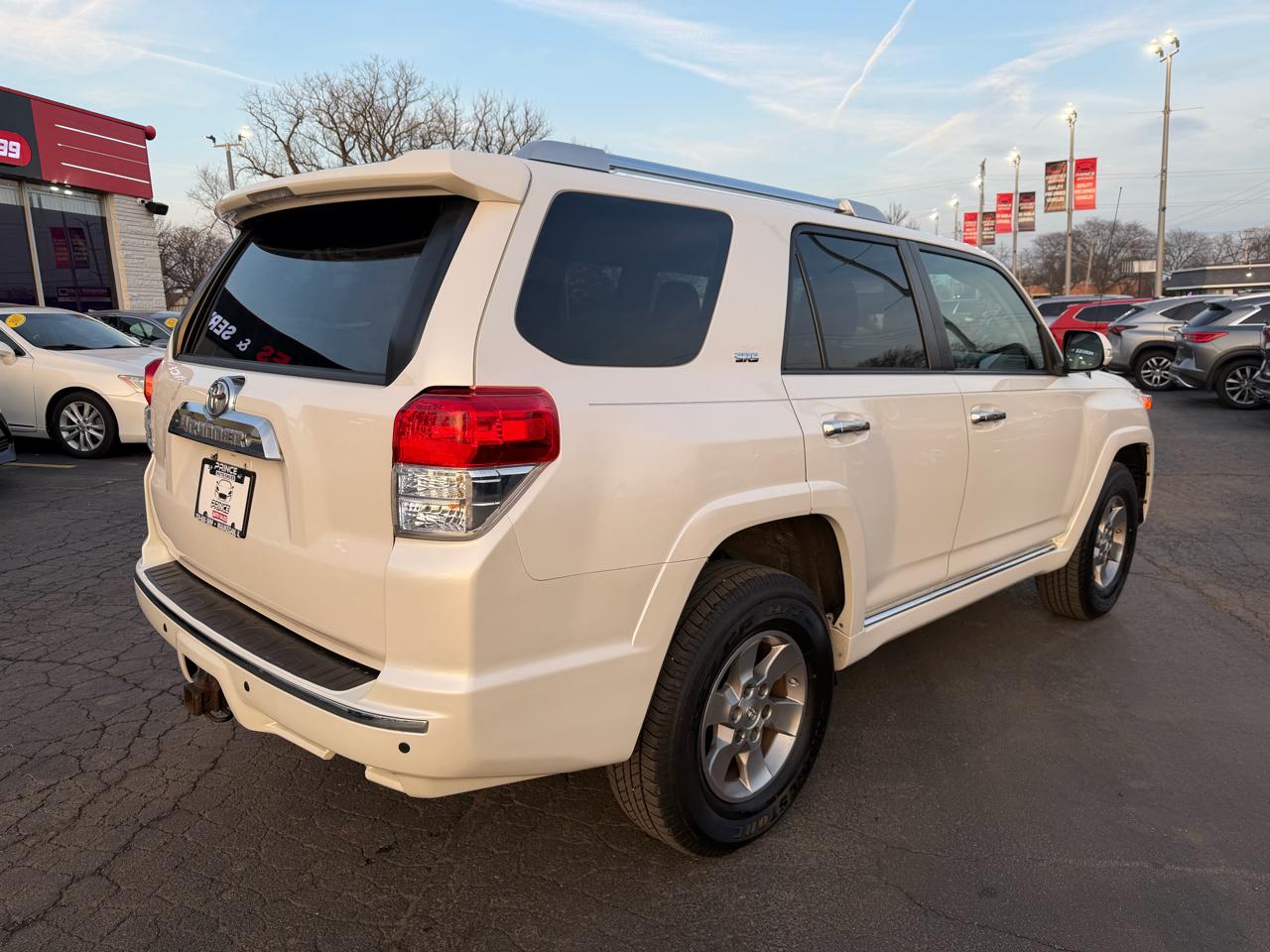 Toyota 4Runner SR5 4WD 2010