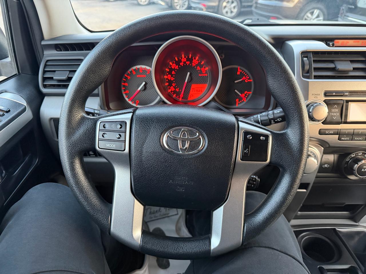 Toyota 4Runner SR5 4WD 2010