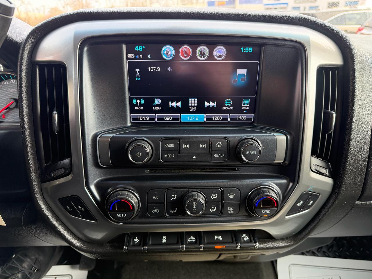 Chevrolet Silverado 1500 LT Double Cab 4WD 2017