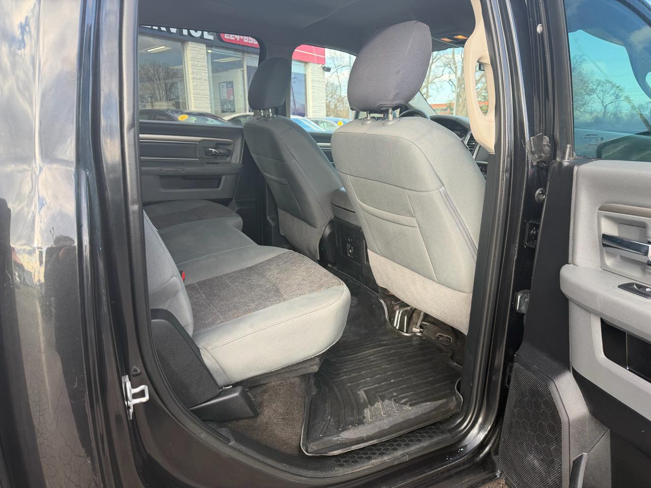 RAM 1500 SLT Crew Cab SWB 4WD 2017