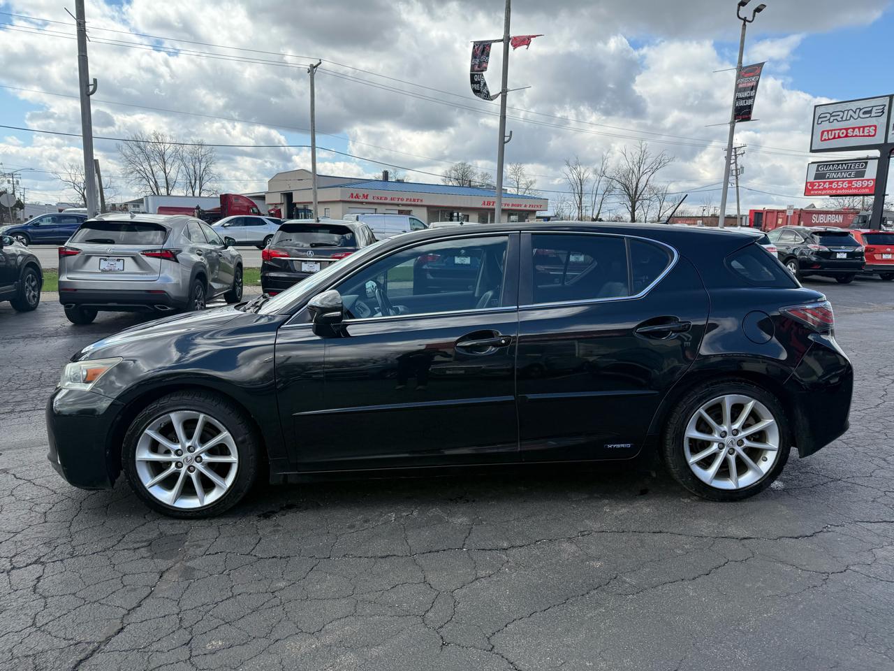 Lexus CT 200h Base 2012