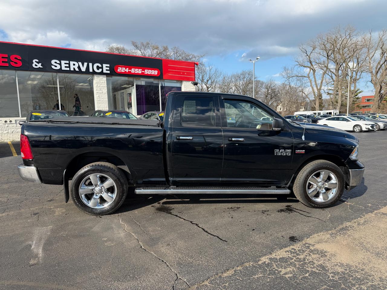 RAM 1500 SLT Quad Cab 4WD 2013