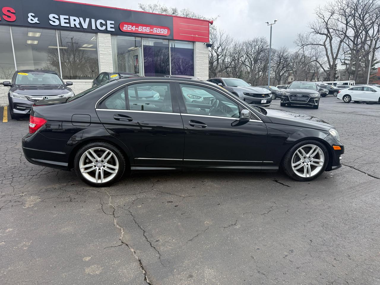 Mercedes-Benz C-Class C300 4MATIC Sport Sedan 2013