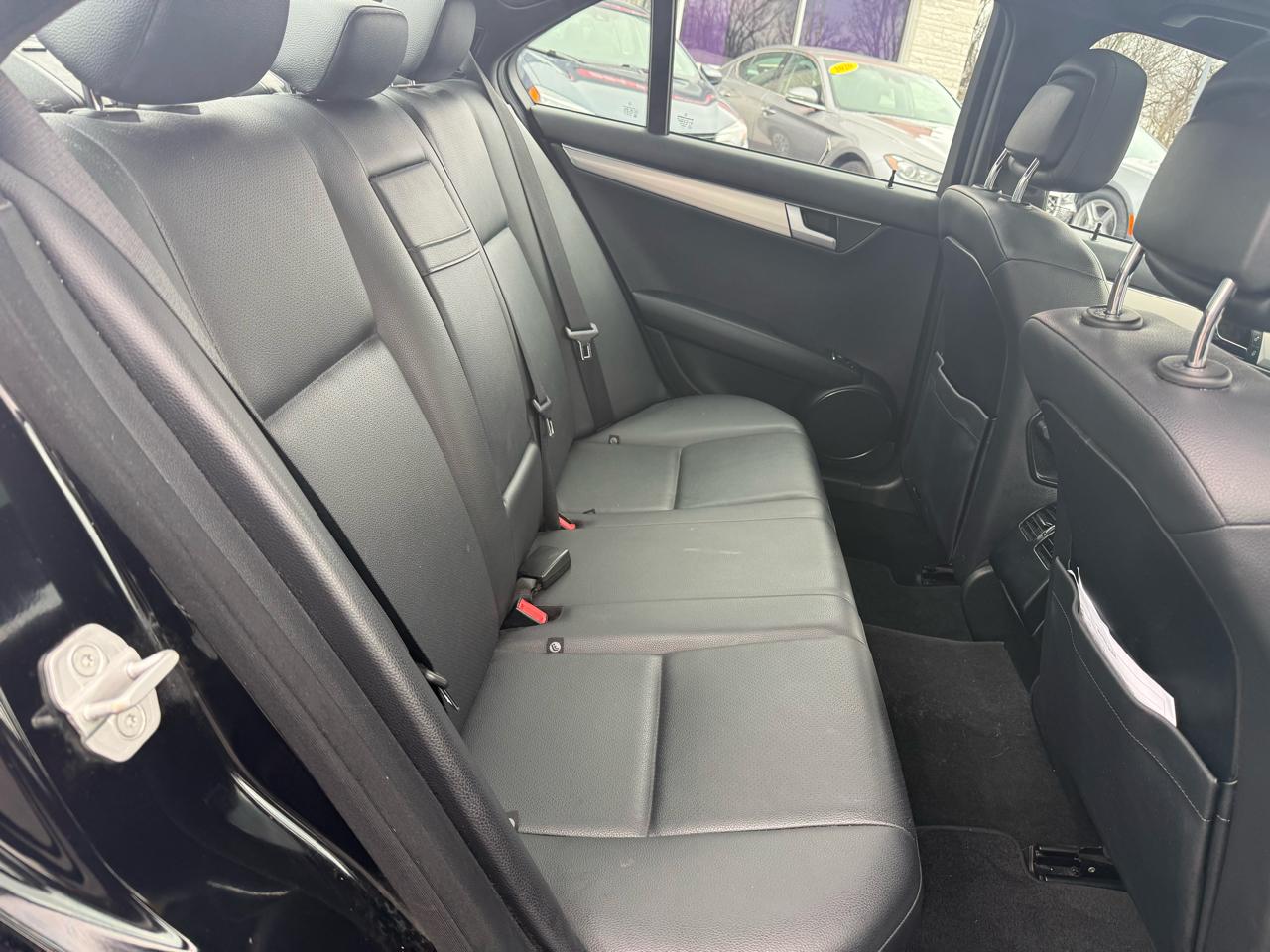 Mercedes-Benz C-Class C300 4MATIC Sport Sedan 2013