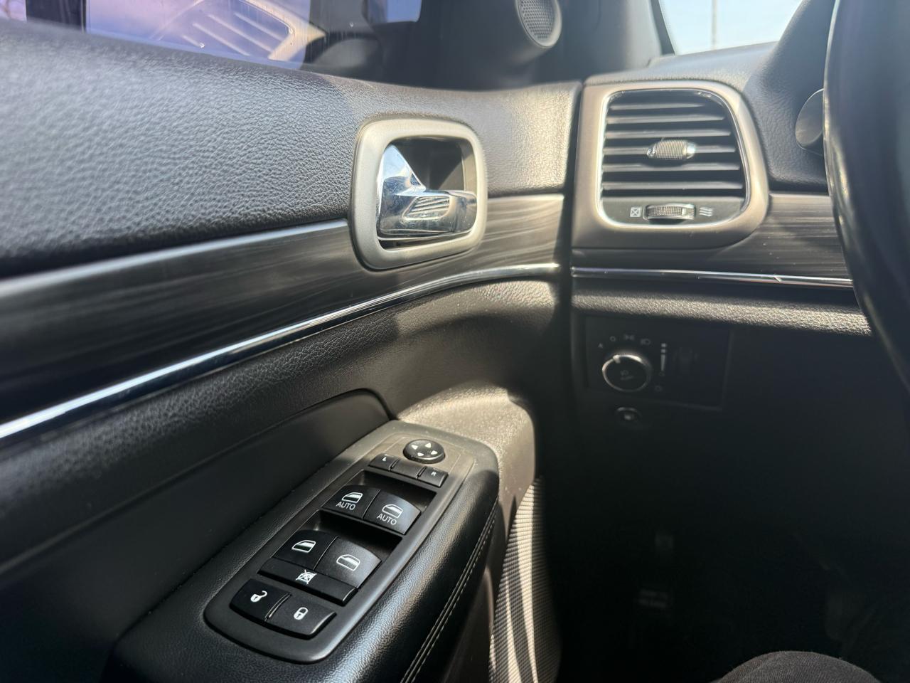 Jeep Grand Cherokee Limited 4WD 2021