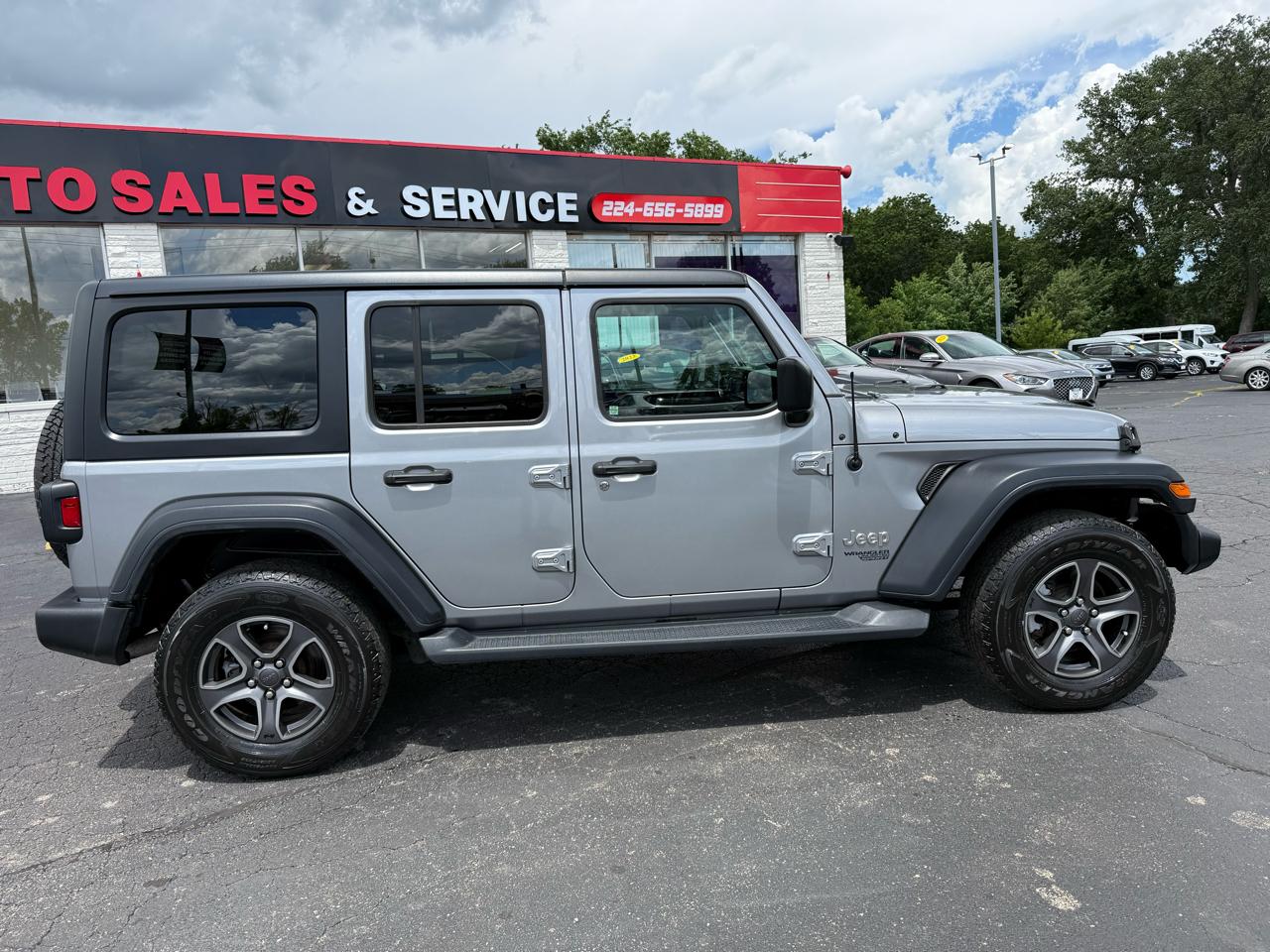 Jeep Wrangler Unlimited Sport 2018