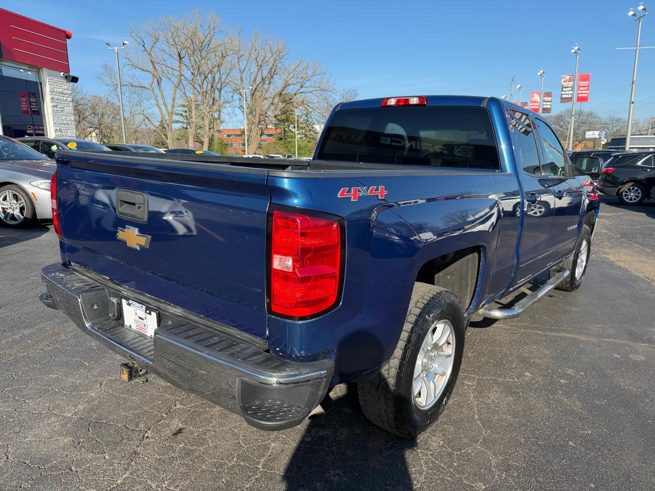 Chevrolet Silverado 1500 LT Crew Cab 4WD 2017