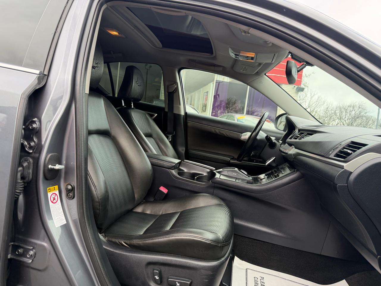 Lexus CT 200h Base 2013