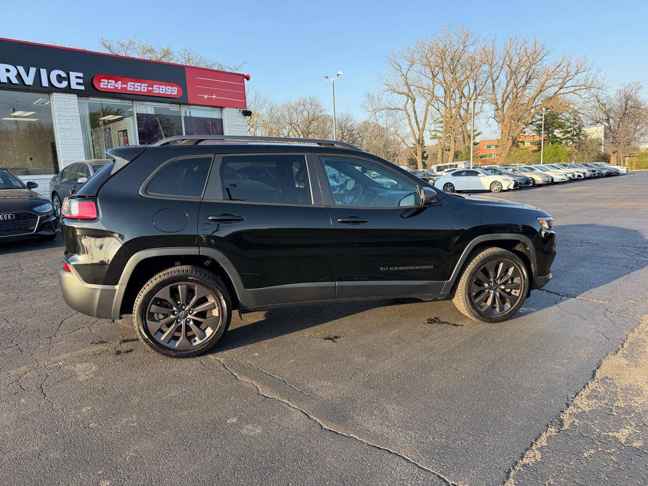 Jeep Cherokee Latitude Lux 4WD 2021