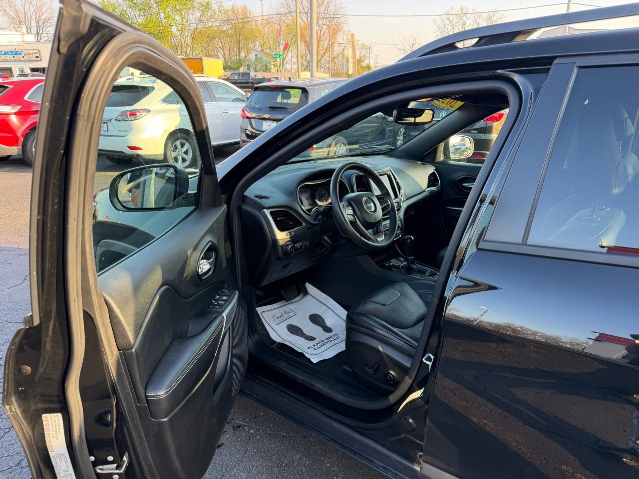 Jeep Cherokee Latitude Lux 4WD 2021