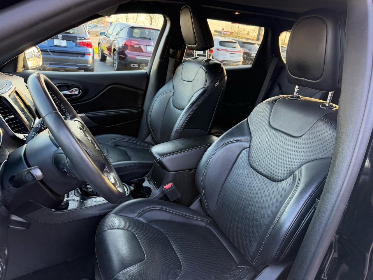 Jeep Cherokee Latitude Lux 4WD 2021