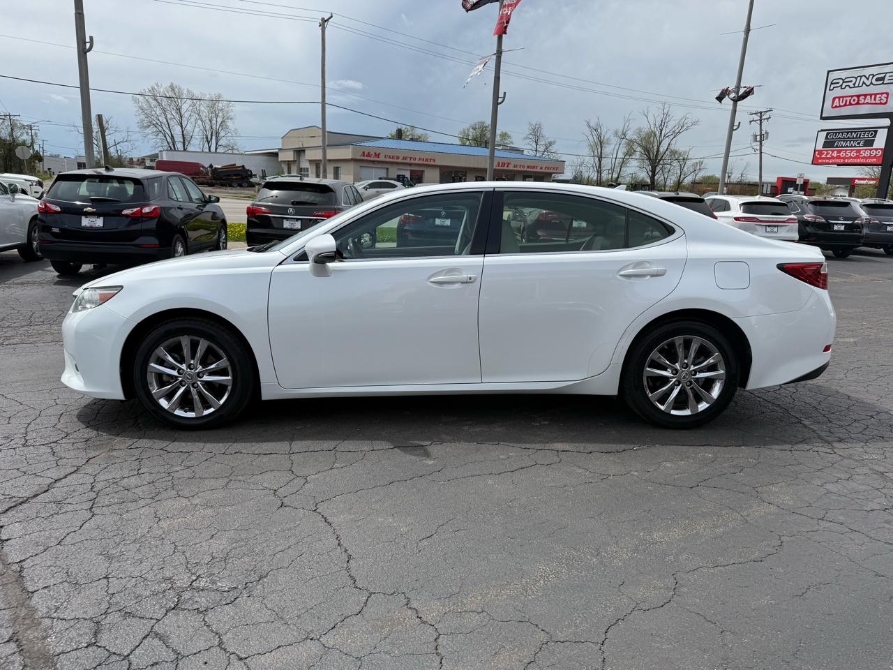 Lexus ES 350 Sedan 2013