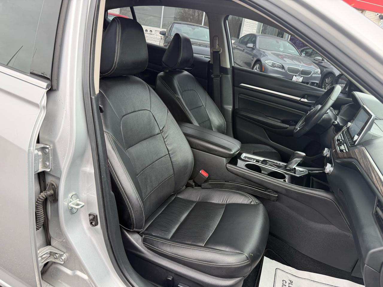 Nissan Altima 2.5 SL AWD 2020