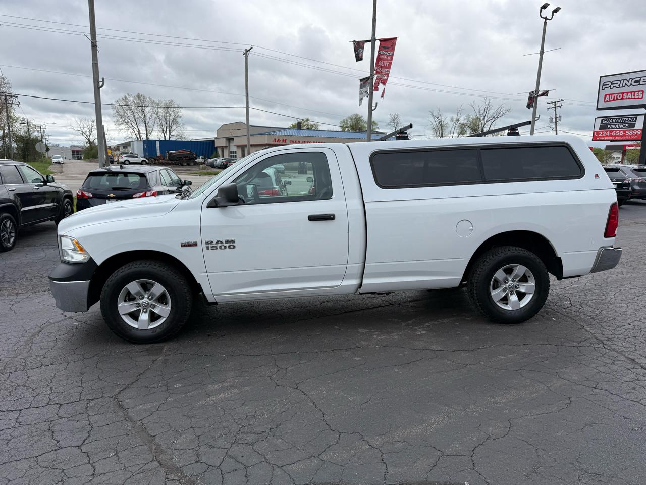 RAM 1500 2WD Reg Cab 140.5" Tradesman 2017