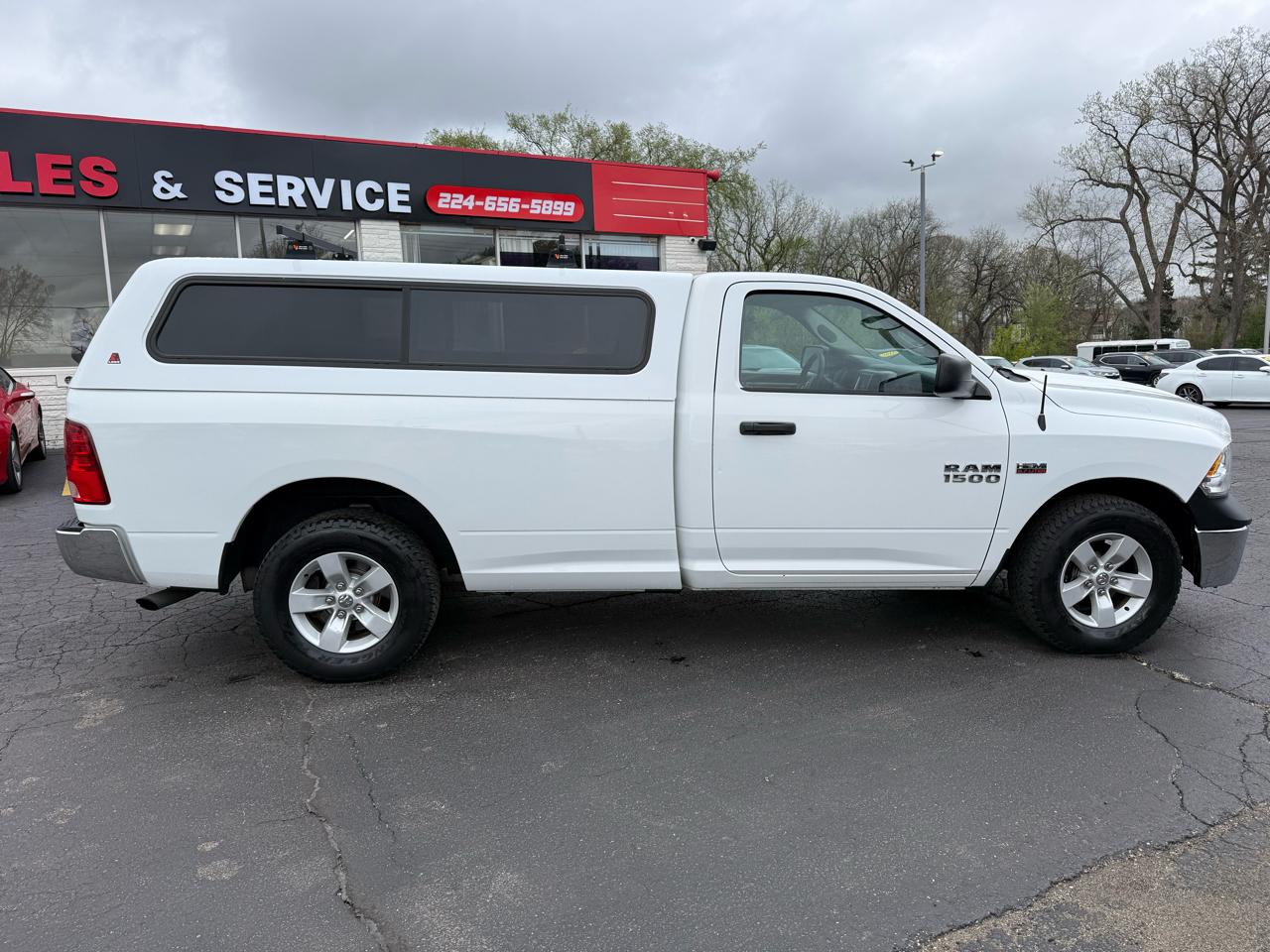 RAM 1500 2WD Reg Cab 140.5" Tradesman 2017