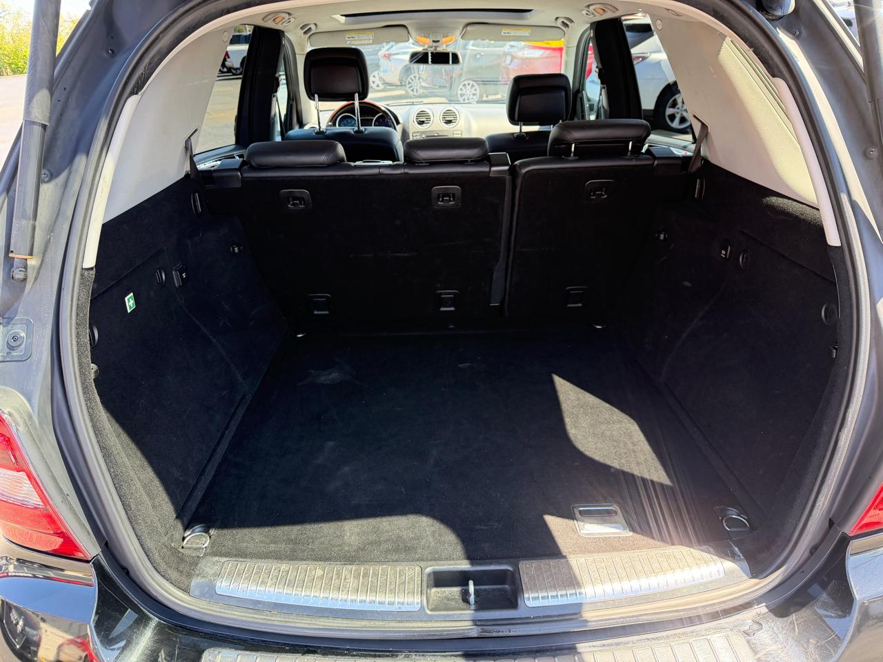 Mercedes-Benz M-Class ML350 4MATIC 2011