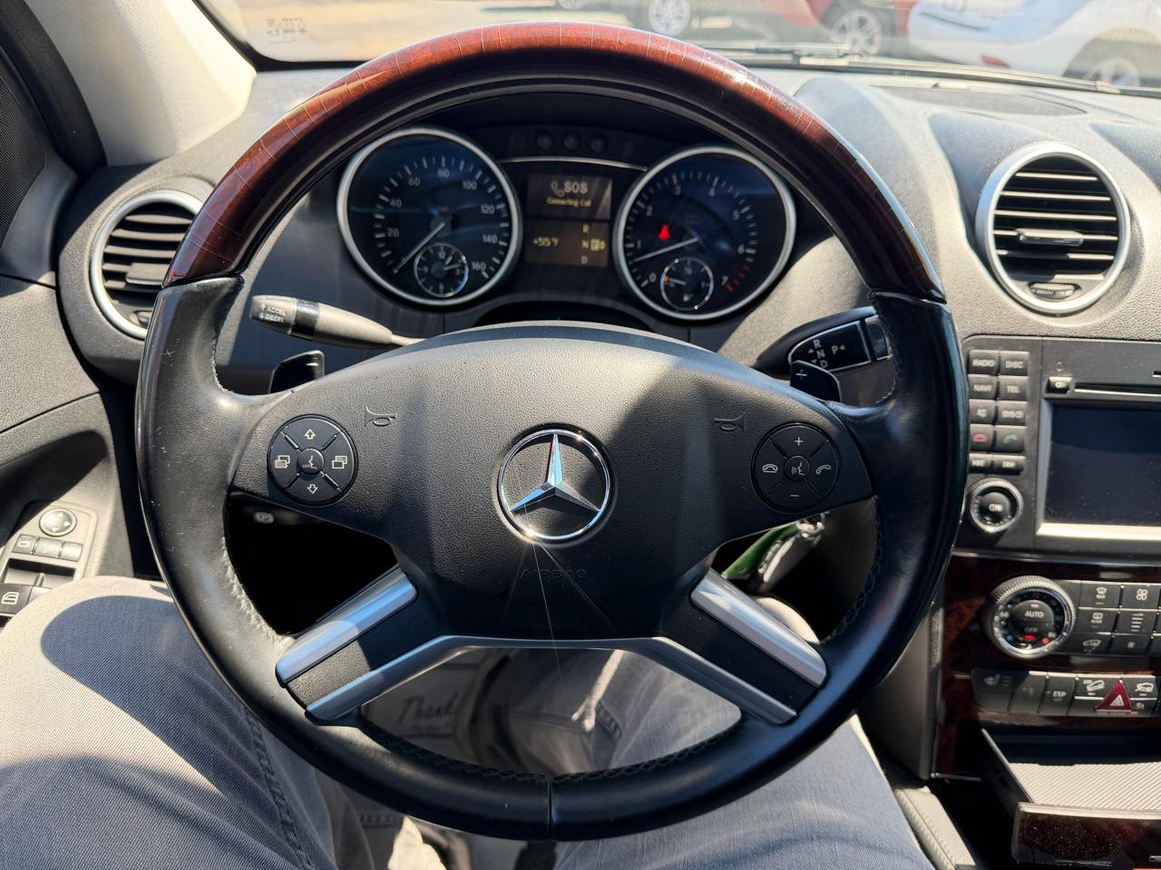 Mercedes-Benz M-Class ML350 4MATIC 2011
