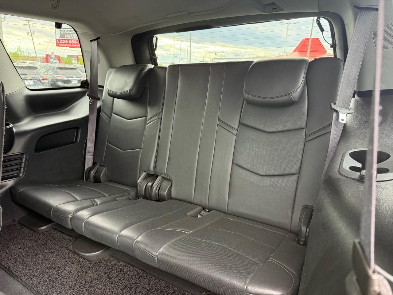 Cadillac Escalade Luxury 4WD 2017