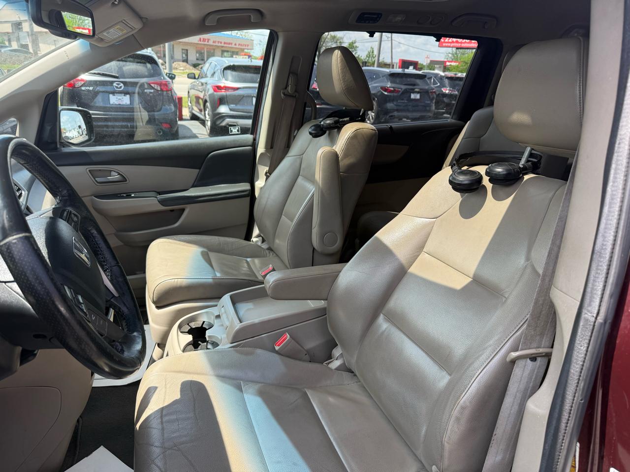 Honda Odyssey Touring 2012