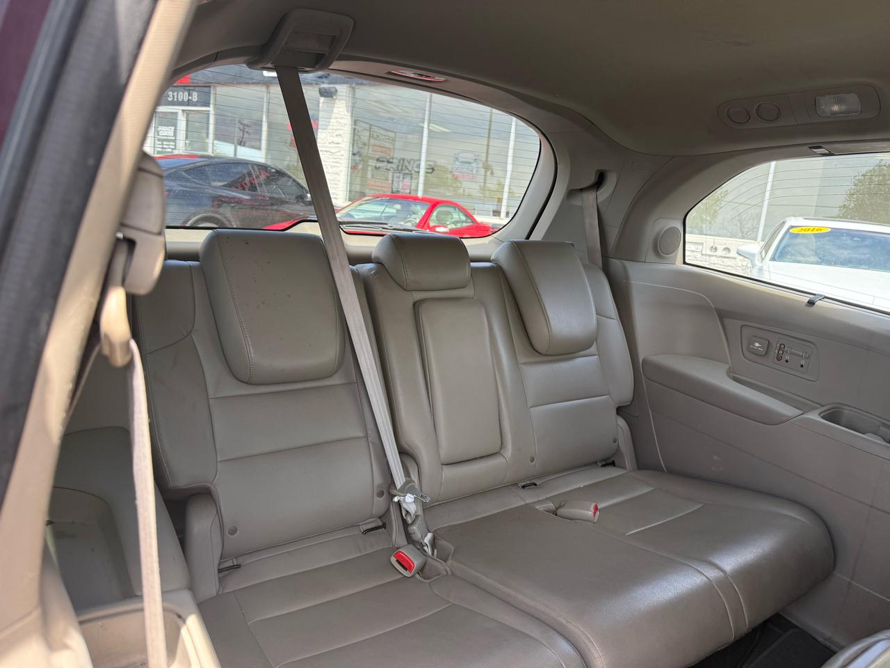 Honda Odyssey Touring 2012
