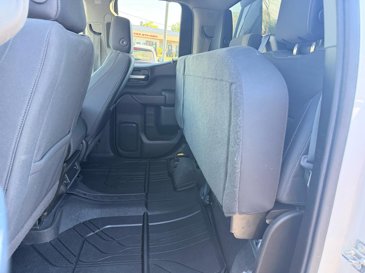 Chevrolet Silverado 1500 LT Double Cab 2WD 2021