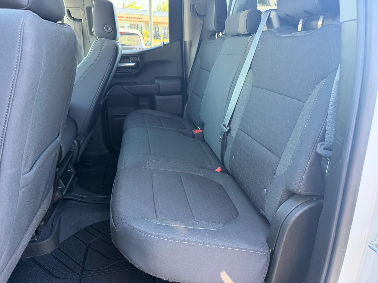 Chevrolet Silverado 1500 LT Double Cab 2WD 2021