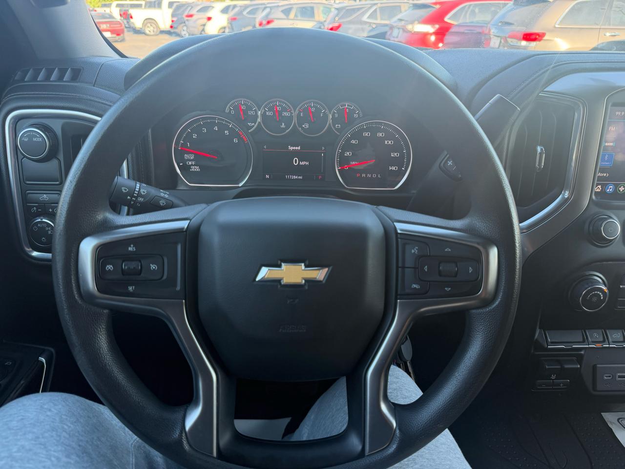 Chevrolet Silverado 1500 LT Double Cab 2WD 2021