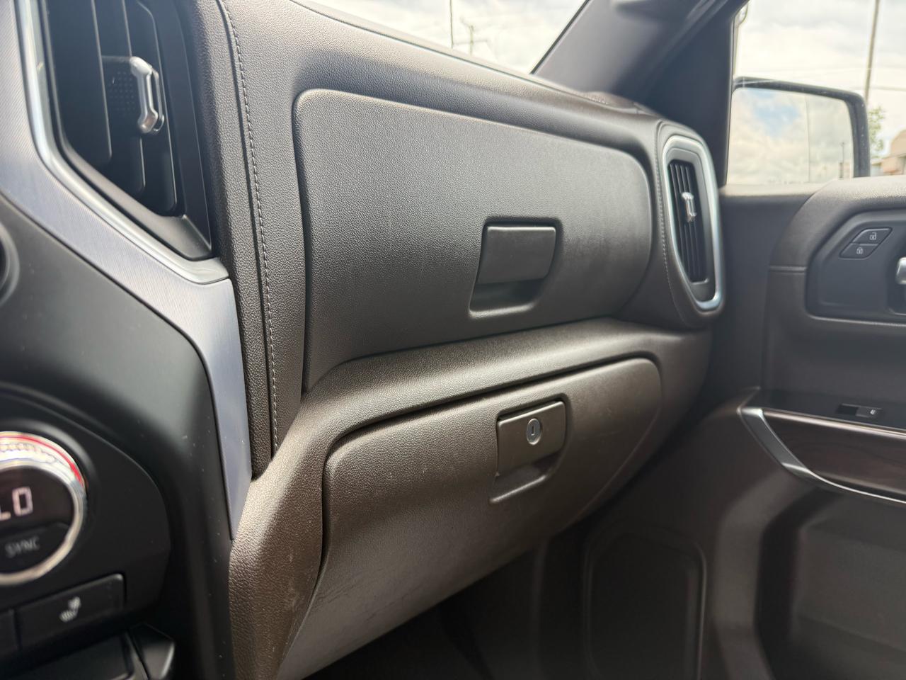 GMC Sierra 1500 SLT Crew Cab Long Box 4WD 2019