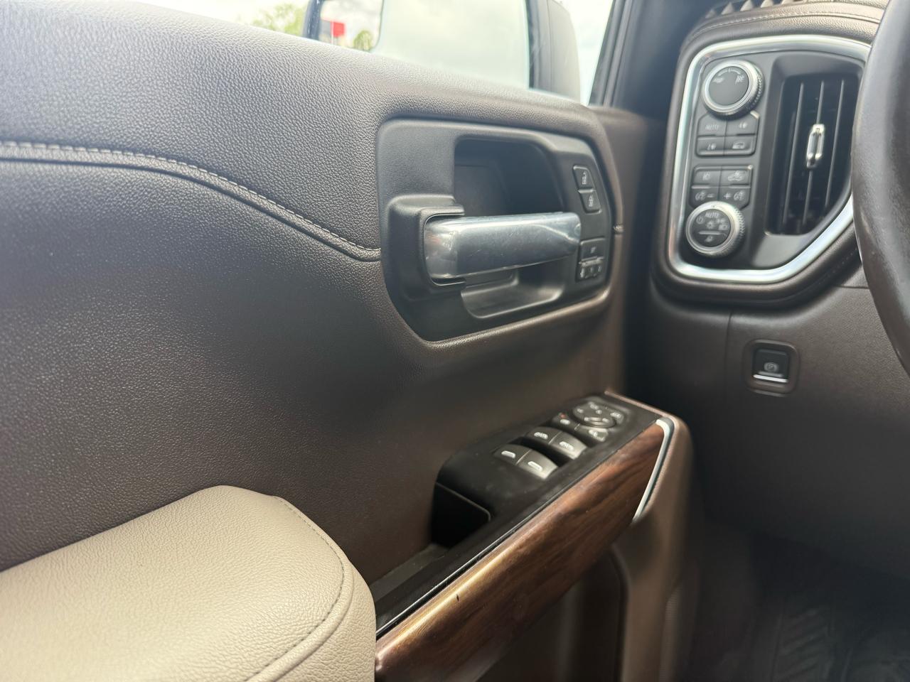 GMC Sierra 1500 SLT Crew Cab Long Box 4WD 2019