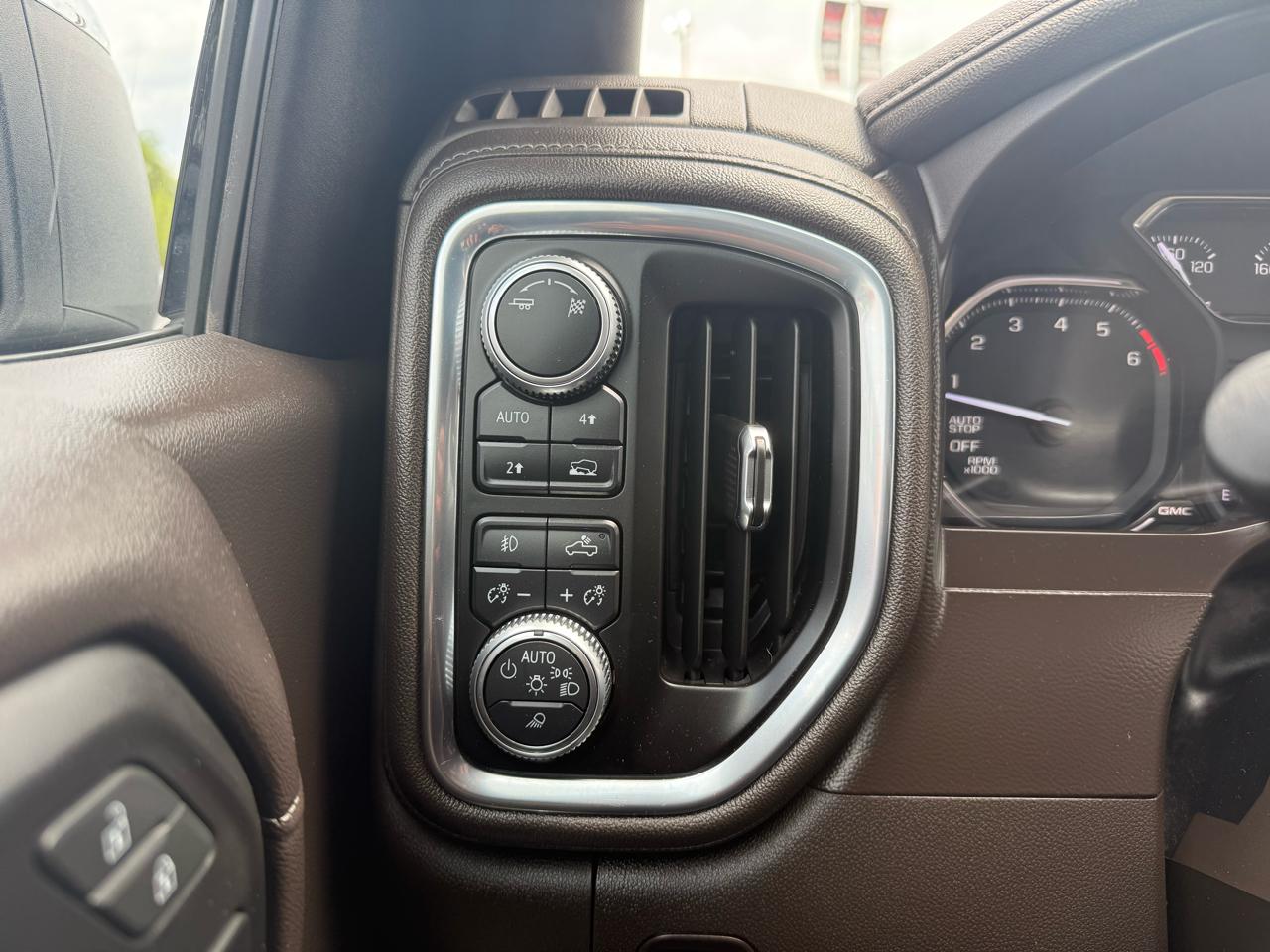 GMC Sierra 1500 SLT Crew Cab Long Box 4WD 2019