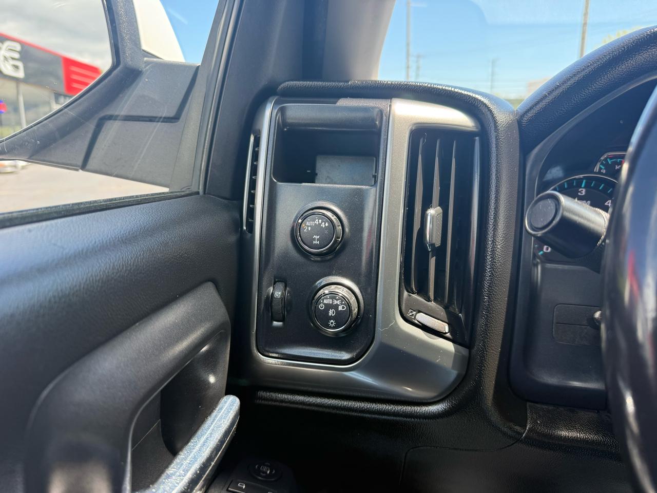 Chevrolet Silverado 1500 LT Crew Cab 4WD 2018