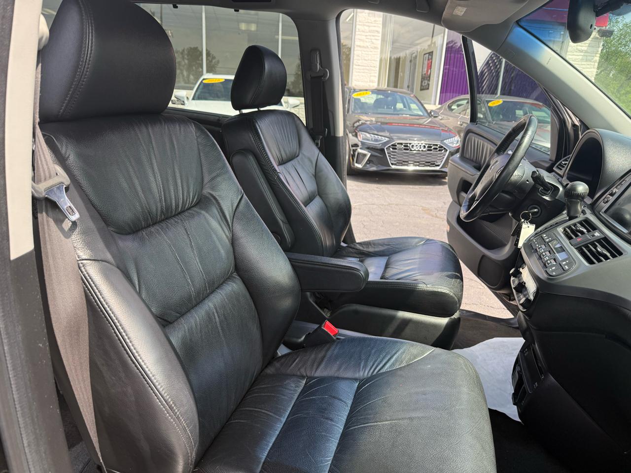 Honda Odyssey Touring w/DVD 2007