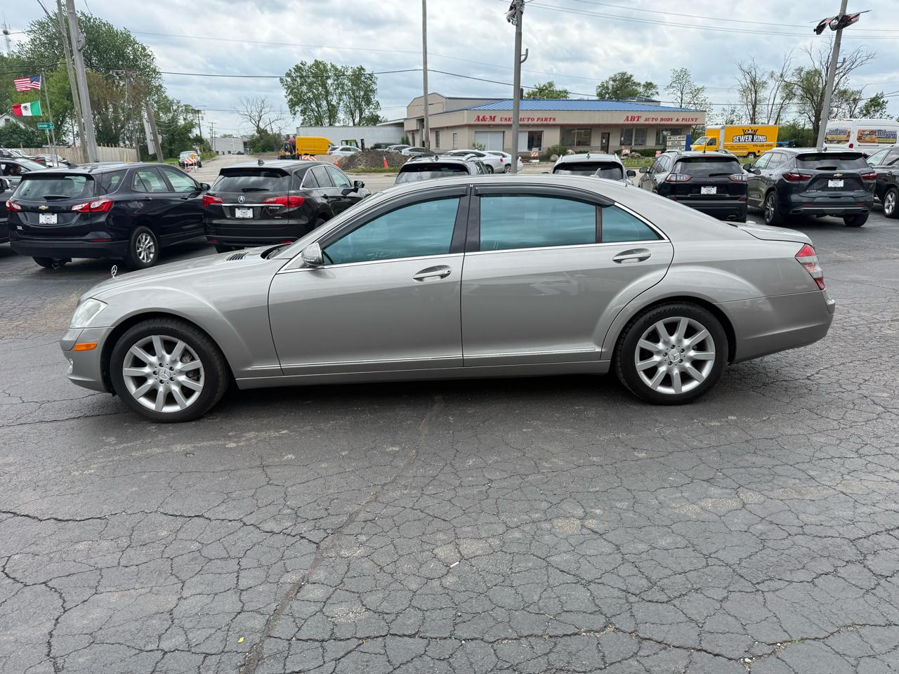 Mercedes-Benz S-Class S550 2007
