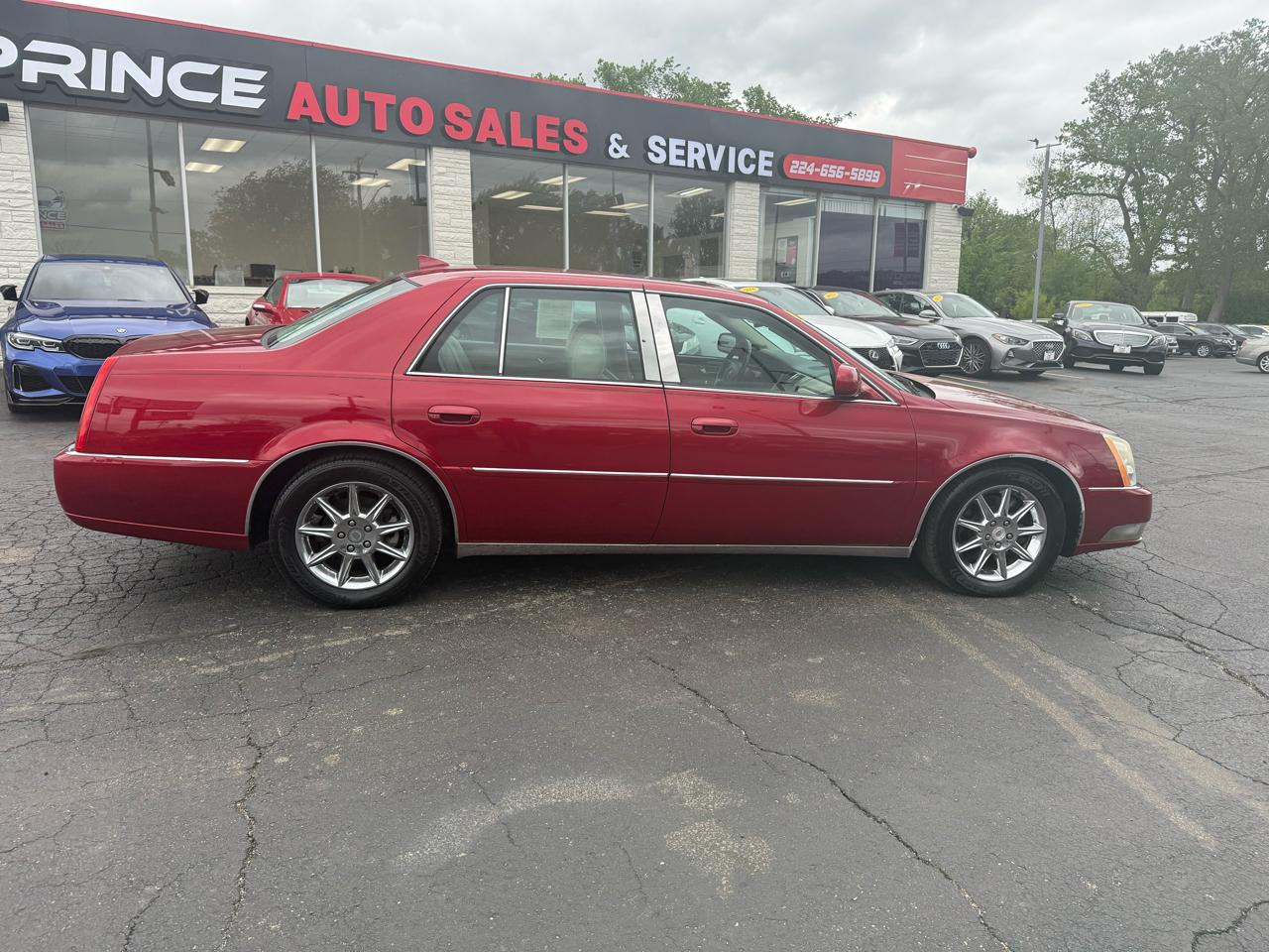 Cadillac DTS Luxury 2010