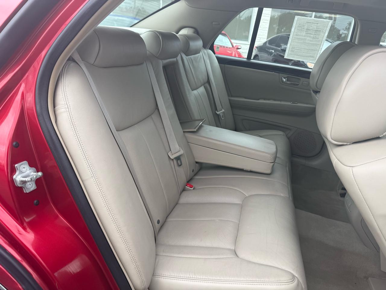 Cadillac DTS Luxury 2010