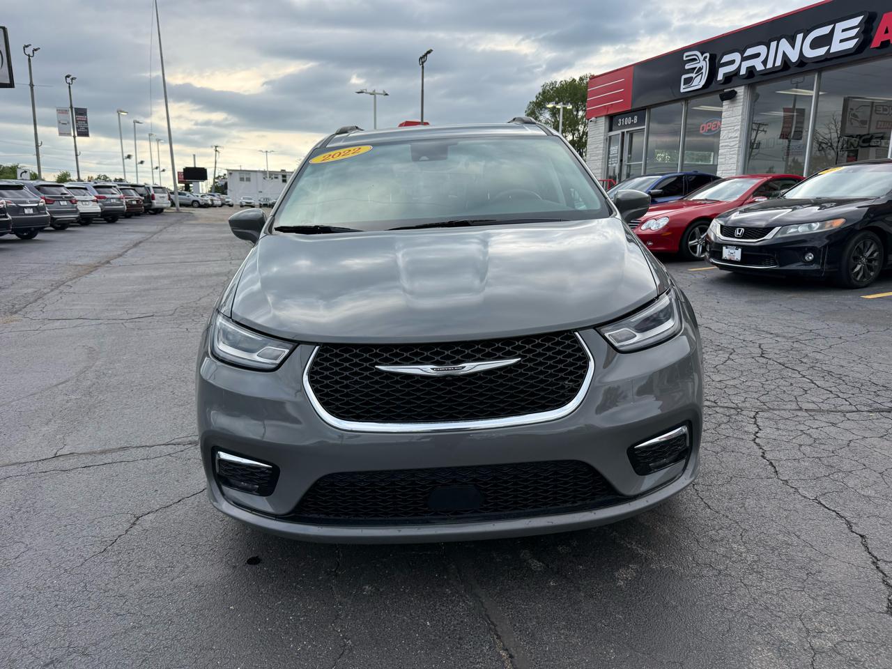 Chrysler Pacifica Touring-L 2022