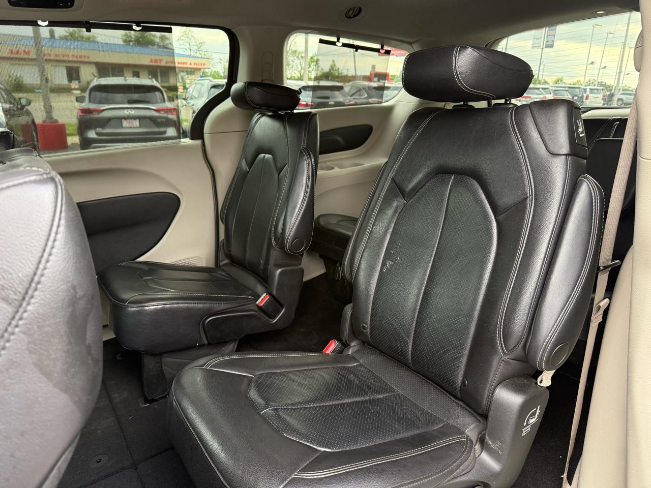 Chrysler Pacifica Touring-L 2022
