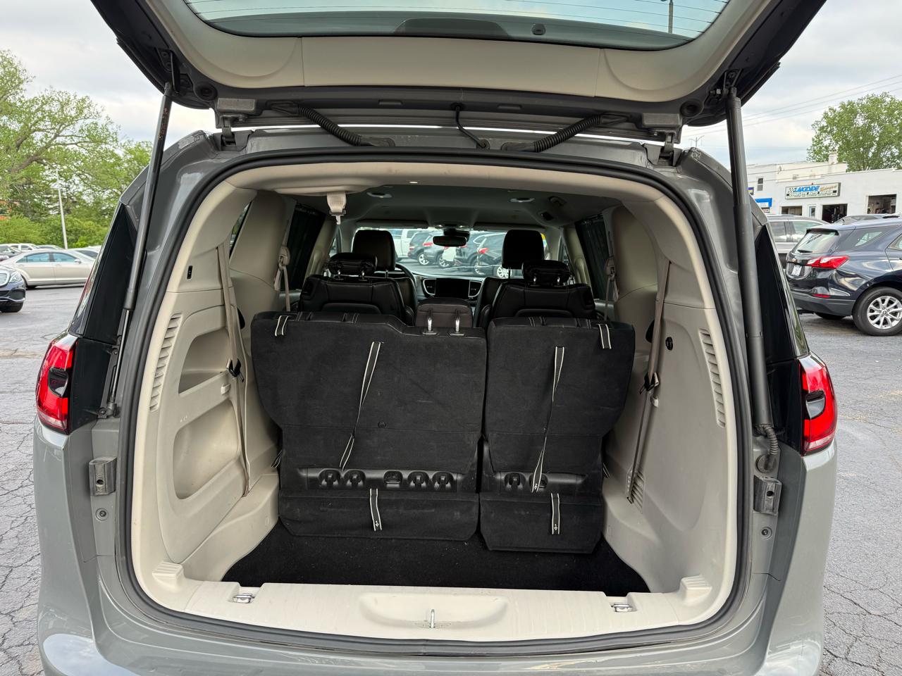 Chrysler Pacifica Touring-L 2022