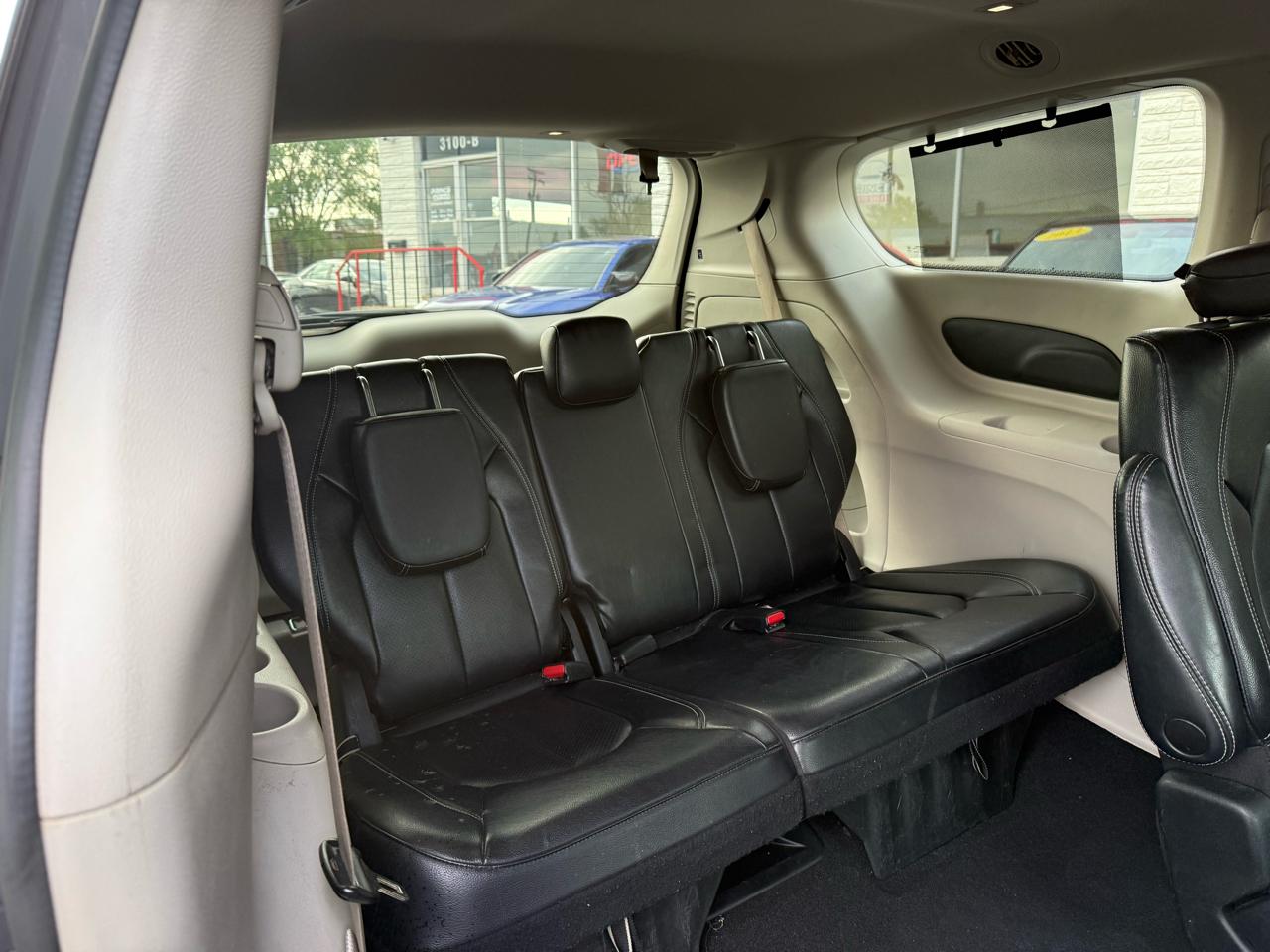 Chrysler Pacifica Touring-L 2022