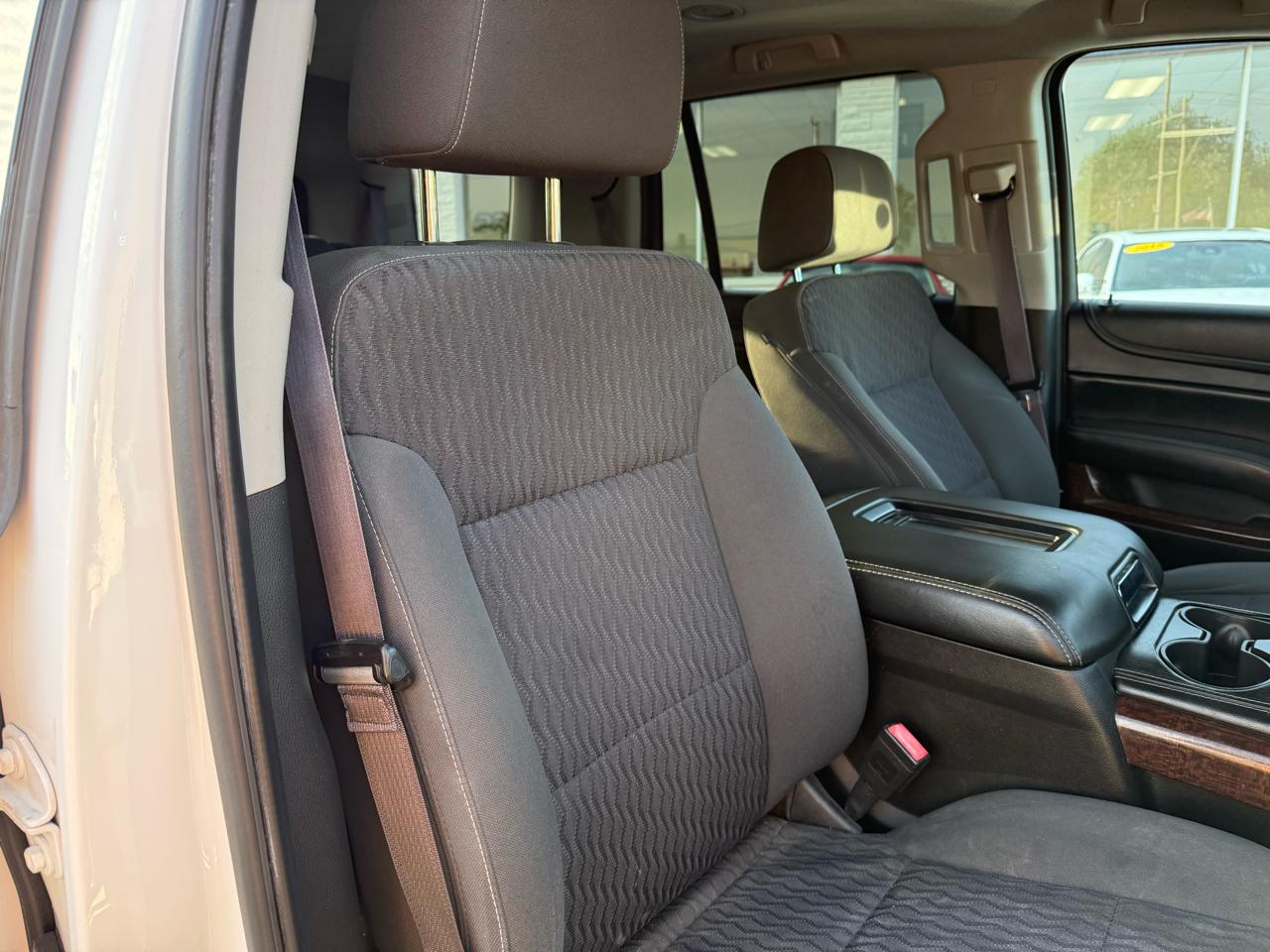 GMC Yukon SLE 4WD 2015
